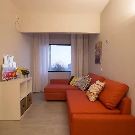 30 Seconds To Bars Sagres