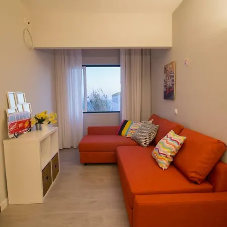 30 Seconds To Bars Sagres