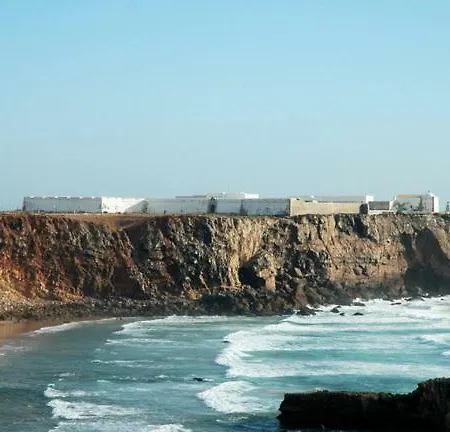 30 Seconds To Bars Pensjonat Sagres